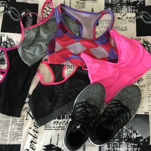 👙SPORTS BRA LOT👙